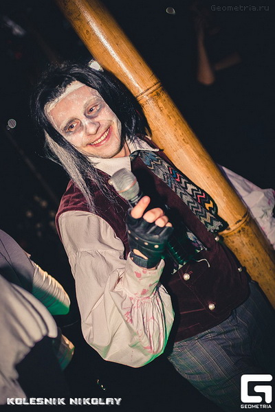  Helloween (C - + )