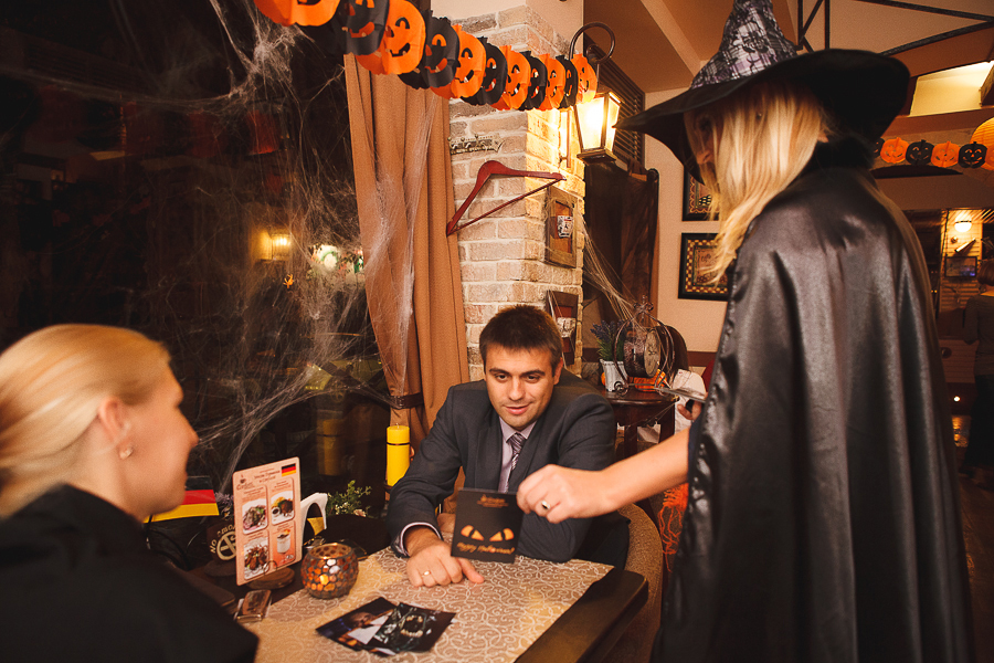  Halloween party  Confetti (,24)