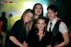 The maneken (-)