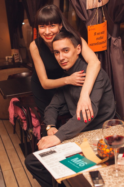     007  onfetti  . , 24