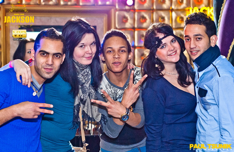 21   Jackson night club
