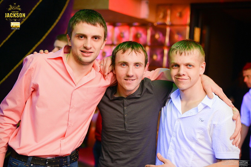  10   Jackson night club