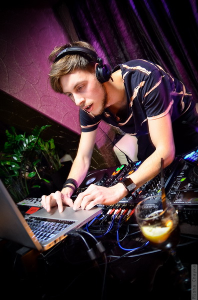  DJ Smailov (Boom Boom Room, Kiev) @ L'Orangerie