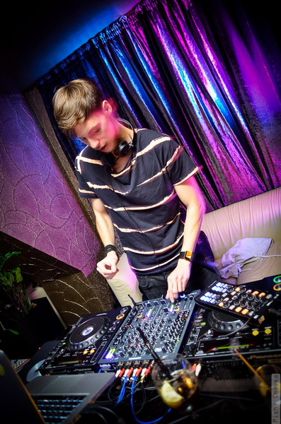  DJ Smailov (Boom Boom Room, Kiev) @ L'Orangerie
