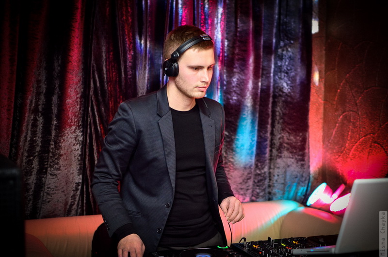  DJ Smailov (Boom Boom Room, Kiev) @ L'Orangerie