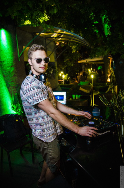  Summer Terrace @  (L`orangerie)