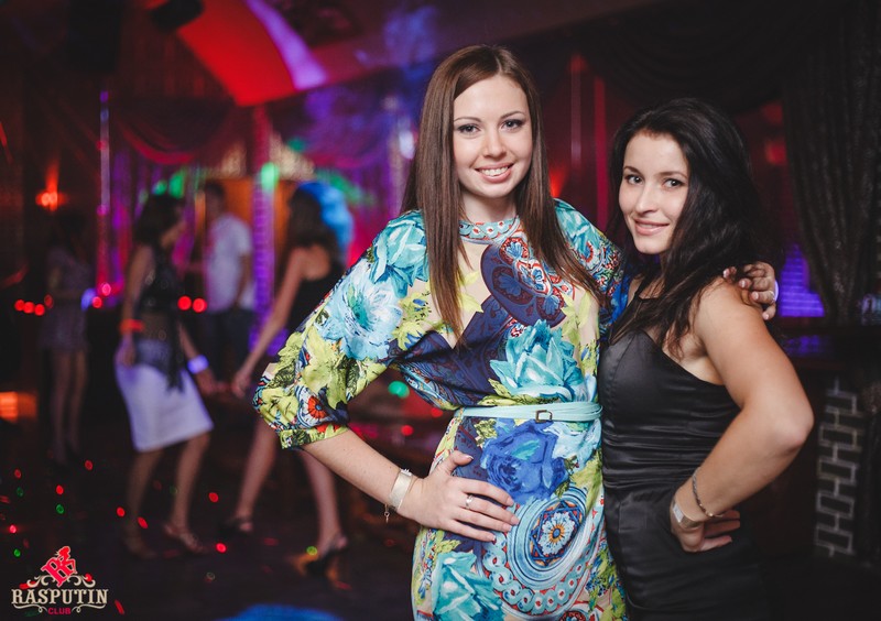  Neon party   