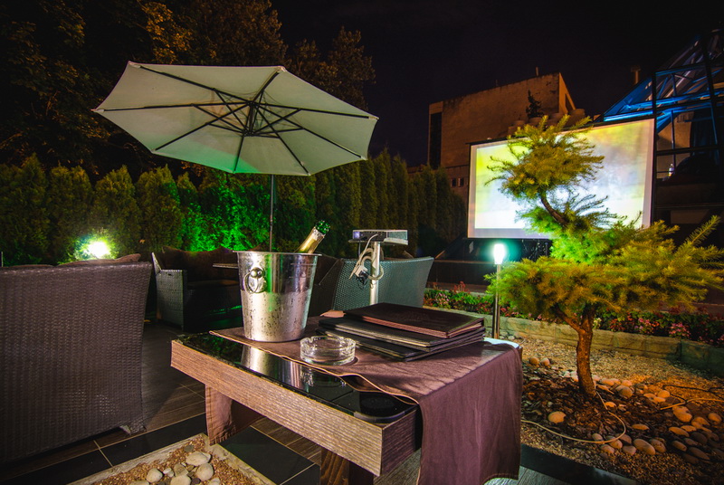  Summer Terrace @  (L`orangerie)