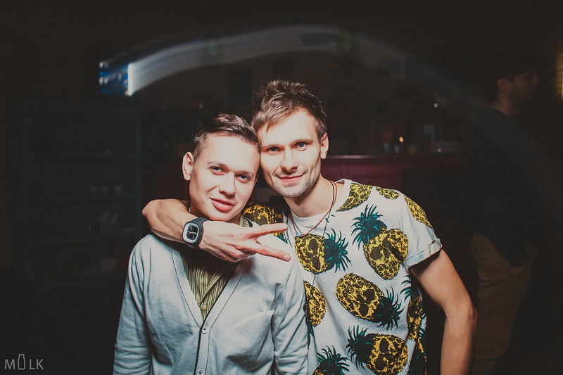  BUZZ w Häxeri (London,UK) Halloween Edition (19.16 Restaurant&Cafe)