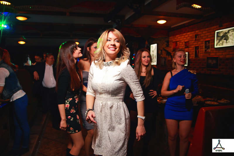    Ower Sun (Capone Bar)