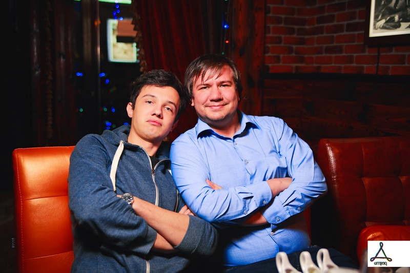    Ower Sun (Capone Bar)
