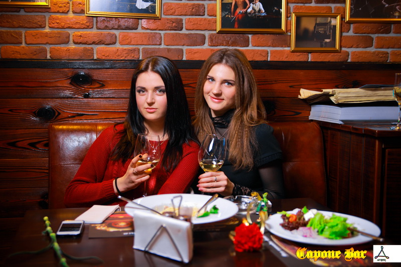      - 115  (Capone Bar)