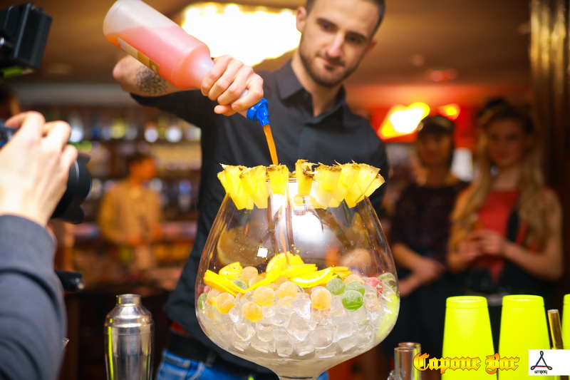      - 115  (Capone Bar)
