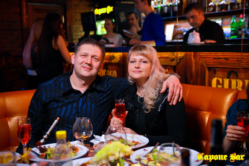  14  (Capone Bar)