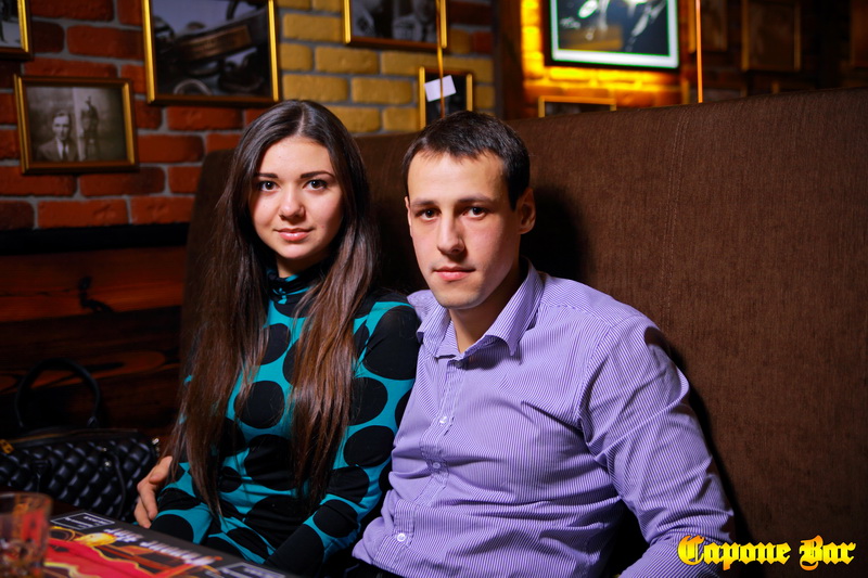  14  (Capone Bar)