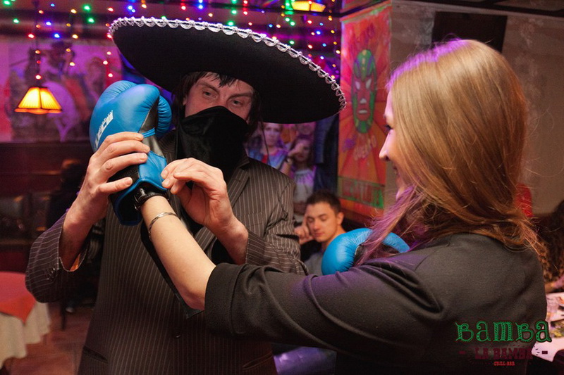  Saloon pre-party  Bamba La Bamba