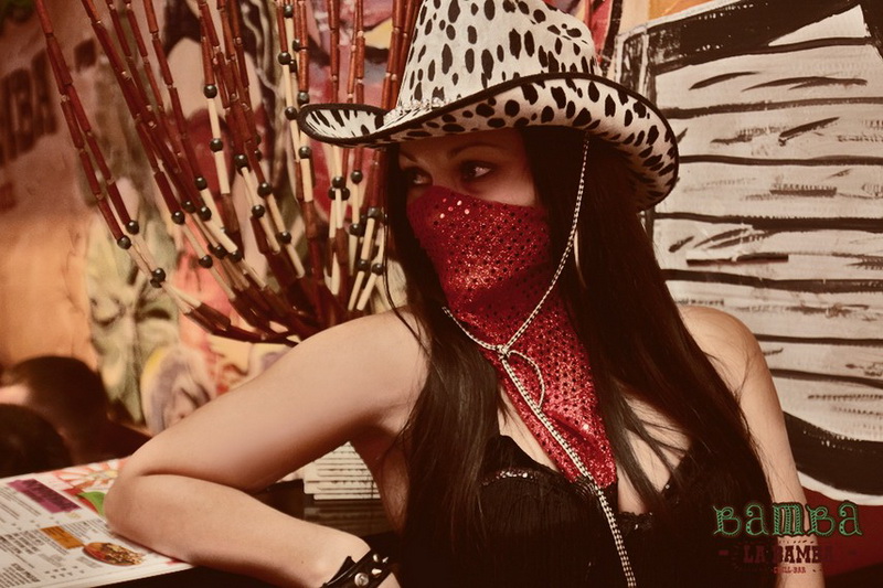  Saloon pre-party  Bamba La Bamba