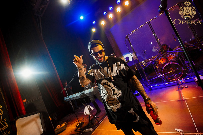    (9 , OPERA Club)