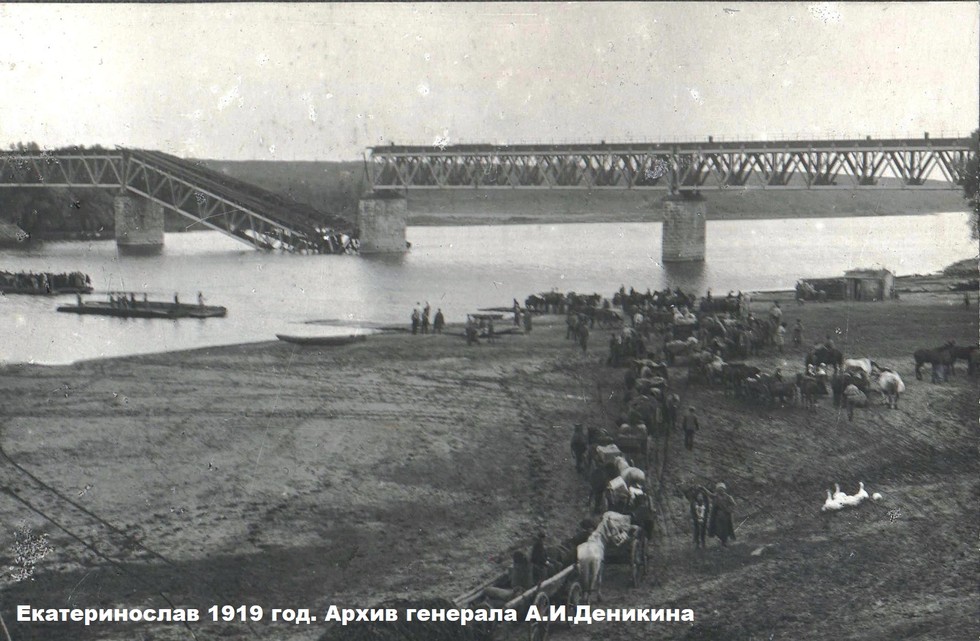   1919